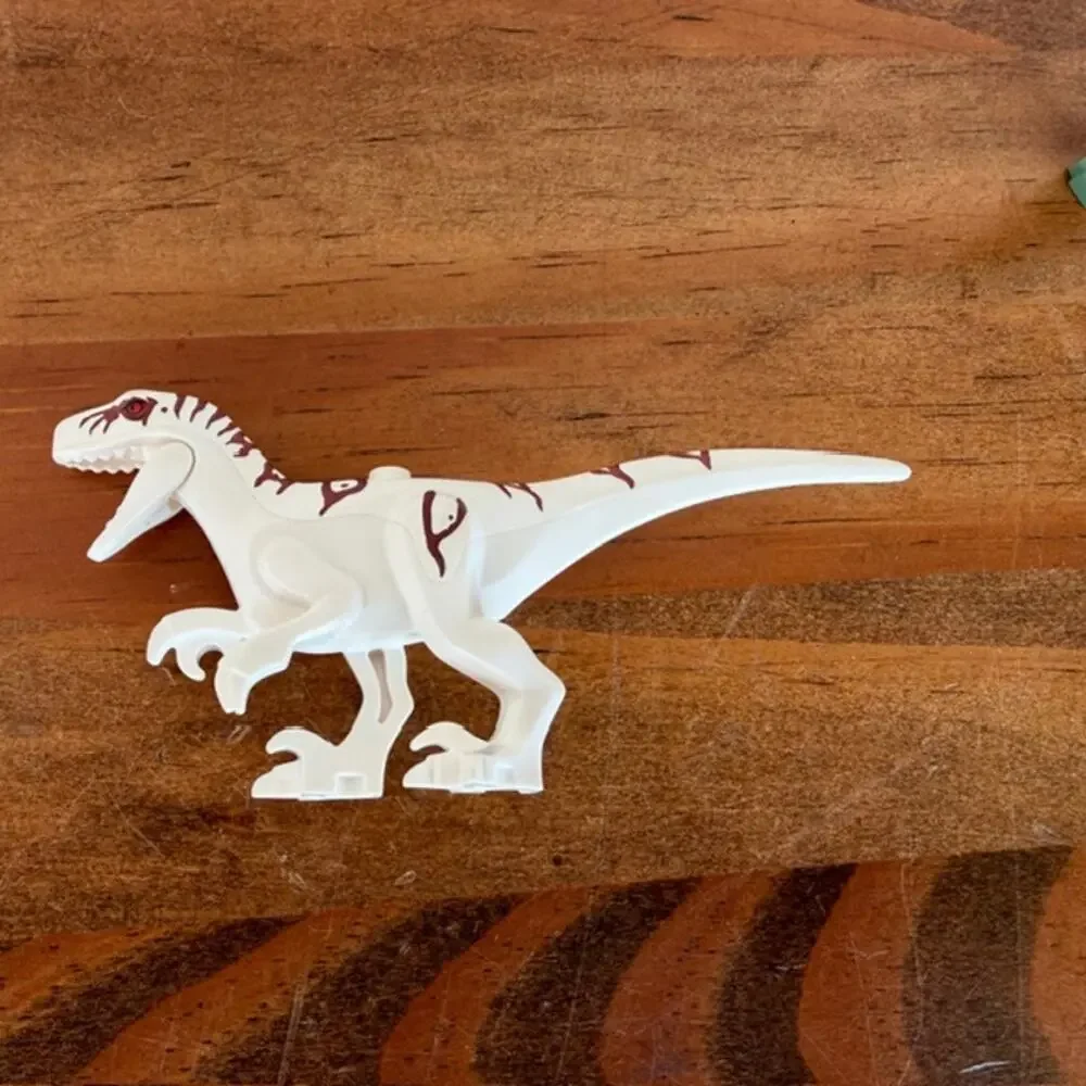 Lego atrociraptor dinosaur